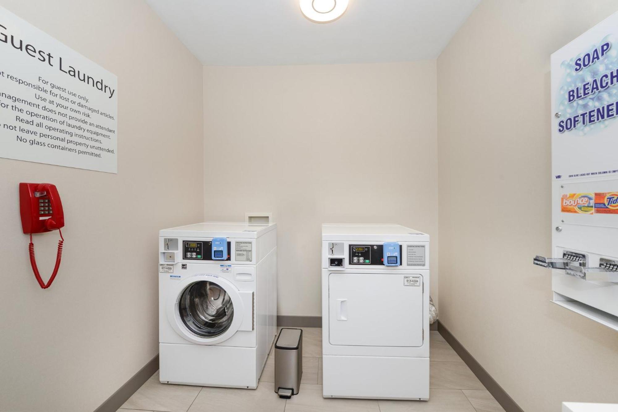 Holiday Inn Express Hotel And Suites Marysville By Ihg Esterno foto