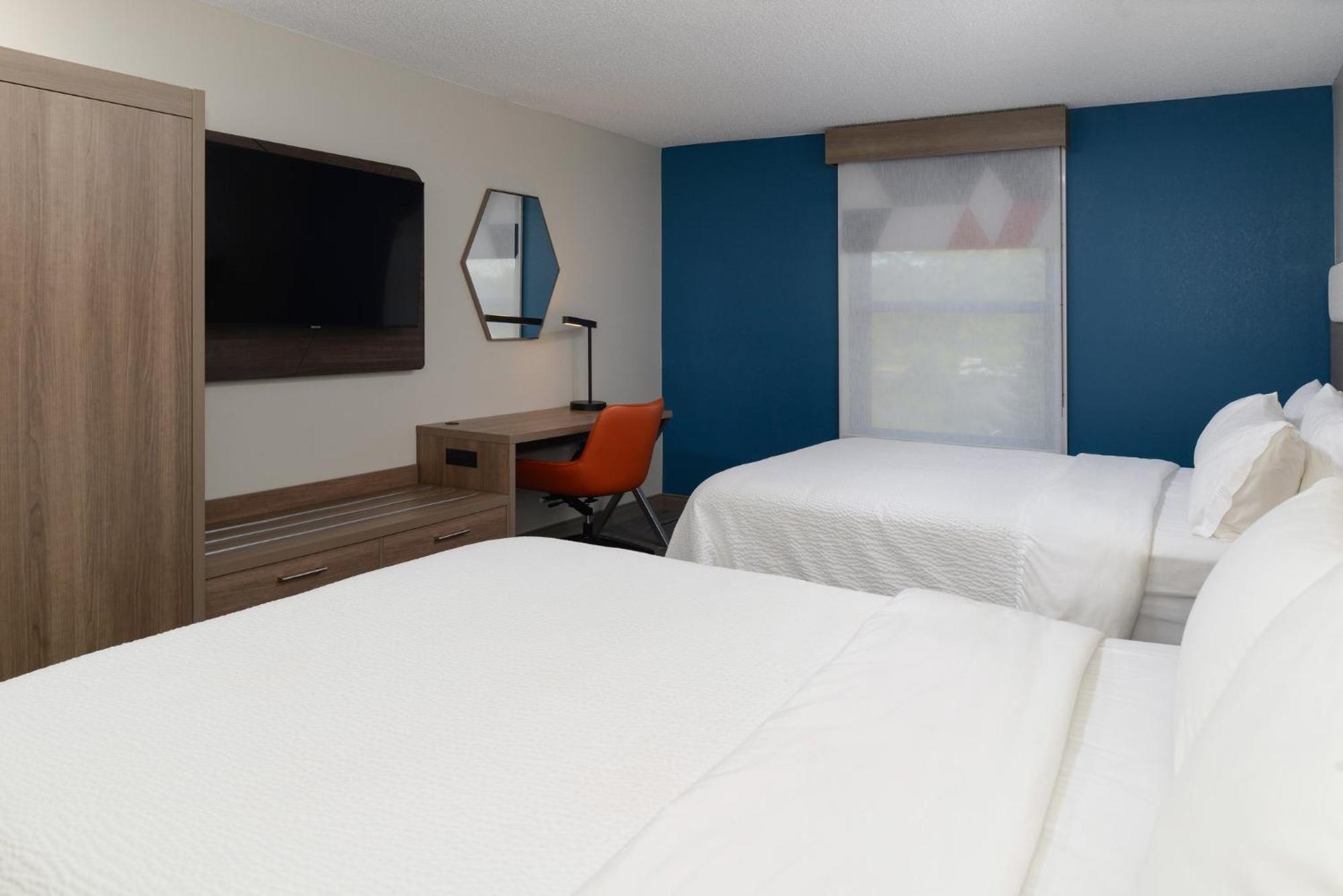 Holiday Inn Express Hotel And Suites Marysville By Ihg Esterno foto