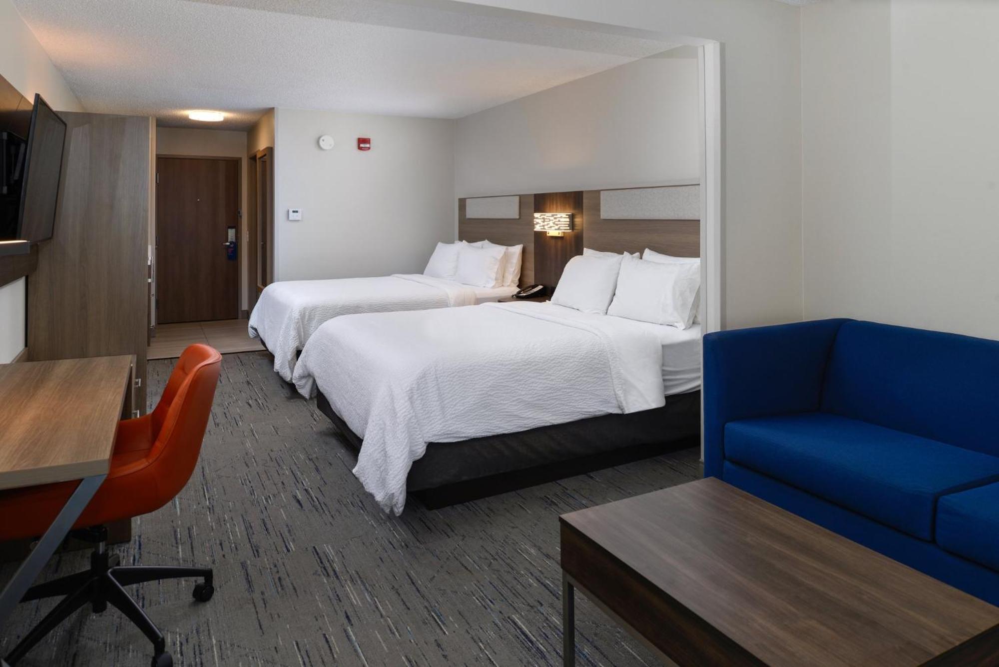 Holiday Inn Express Hotel And Suites Marysville By Ihg Esterno foto